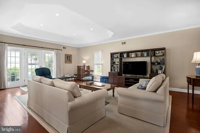 $595,000 | 1 Hedge Row Road, Princeton, NJ 08540