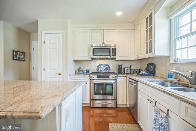 $595,000 | 1 Hedge Row Road, Princeton, NJ 08540