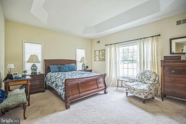 $595,000 | 1 Hedge Row Road, Princeton, NJ 08540