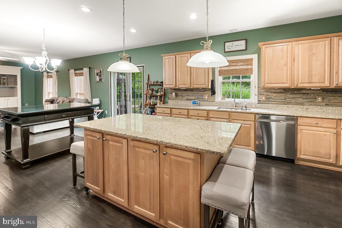 10839 White Hall Road Smithsburg, MD 21783 - Photo 12 of 57 Gallery Image 12