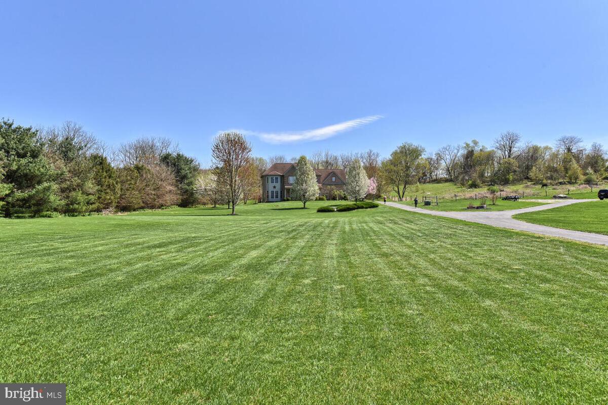 10839 White Hall Road Smithsburg, MD 21783 - Photo 3 of 57 Gallery Image 3