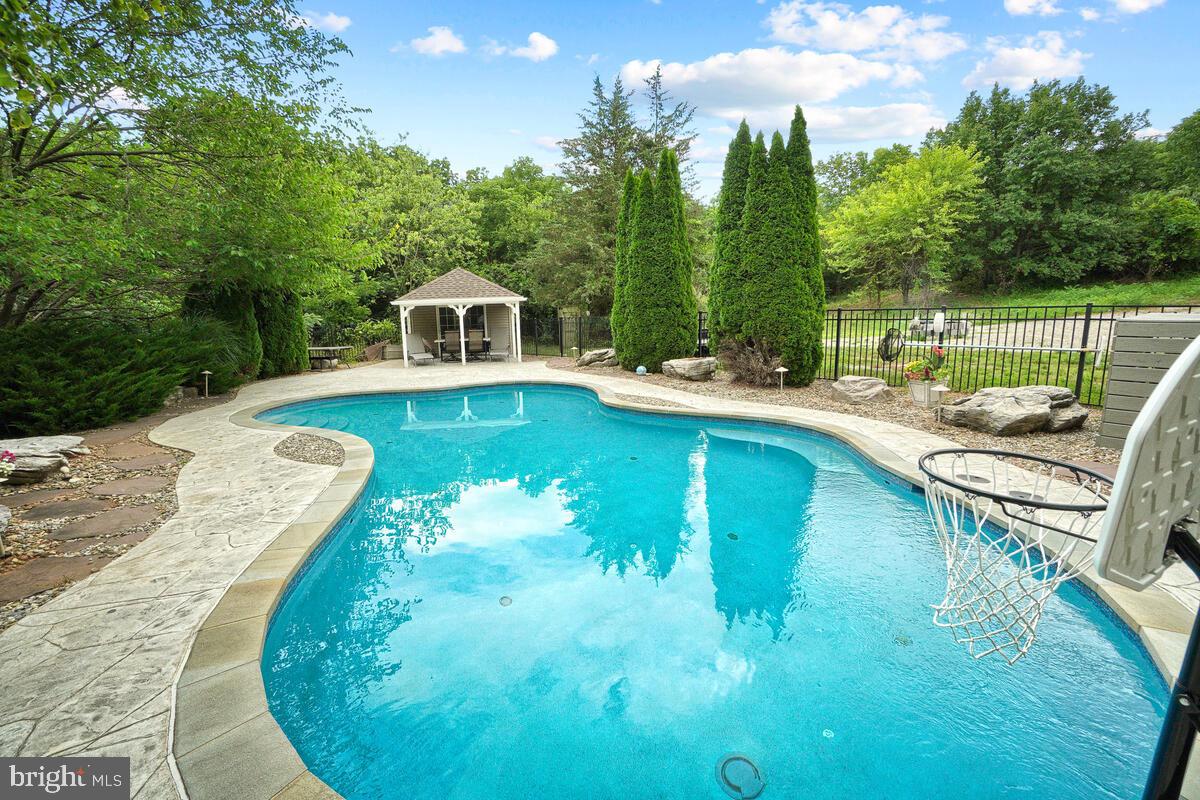 10839 White Hall Road Smithsburg, MD 21783 - Photo 44 of 57 Gallery Image 44