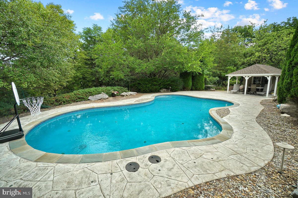 10839 White Hall Road Smithsburg, MD 21783 - Photo 45 of 57 Gallery Image 45