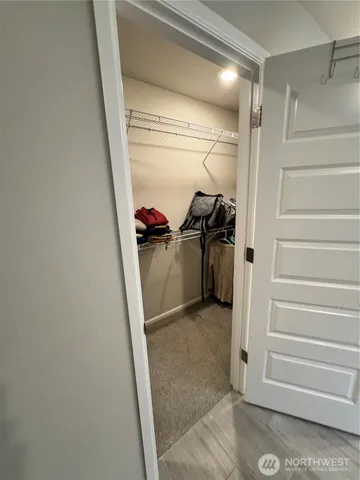 $3,295 | 923 120th Avenue Southeast, Lake Stevens, WA 98258