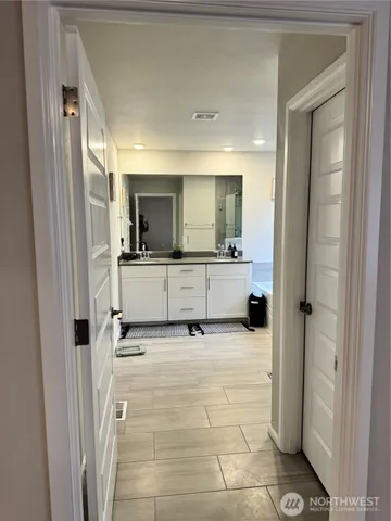 $3,295 | 923 120th Avenue Southeast, Lake Stevens, WA 98258