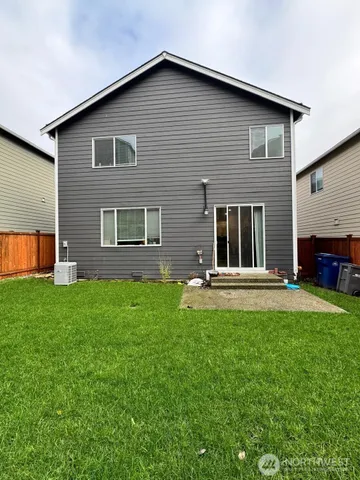 $3,295 | 923 120th Avenue Southeast, Lake Stevens, WA 98258