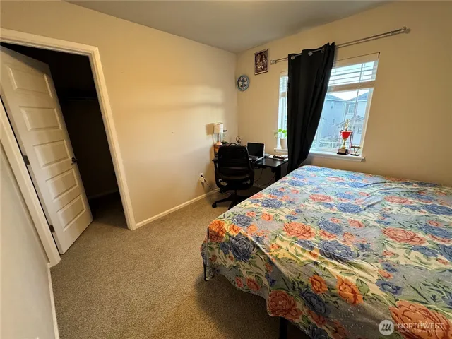 $3,295 | 923 120th Avenue Southeast, Lake Stevens, WA 98258