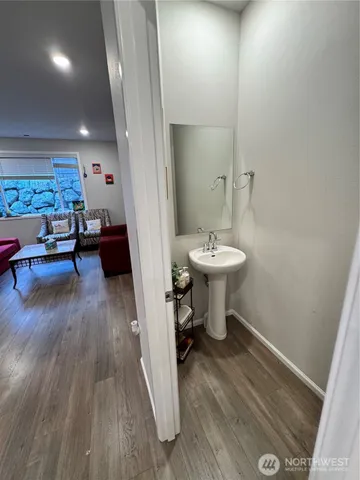 $3,295 | 923 120th Avenue Southeast, Lake Stevens, WA 98258