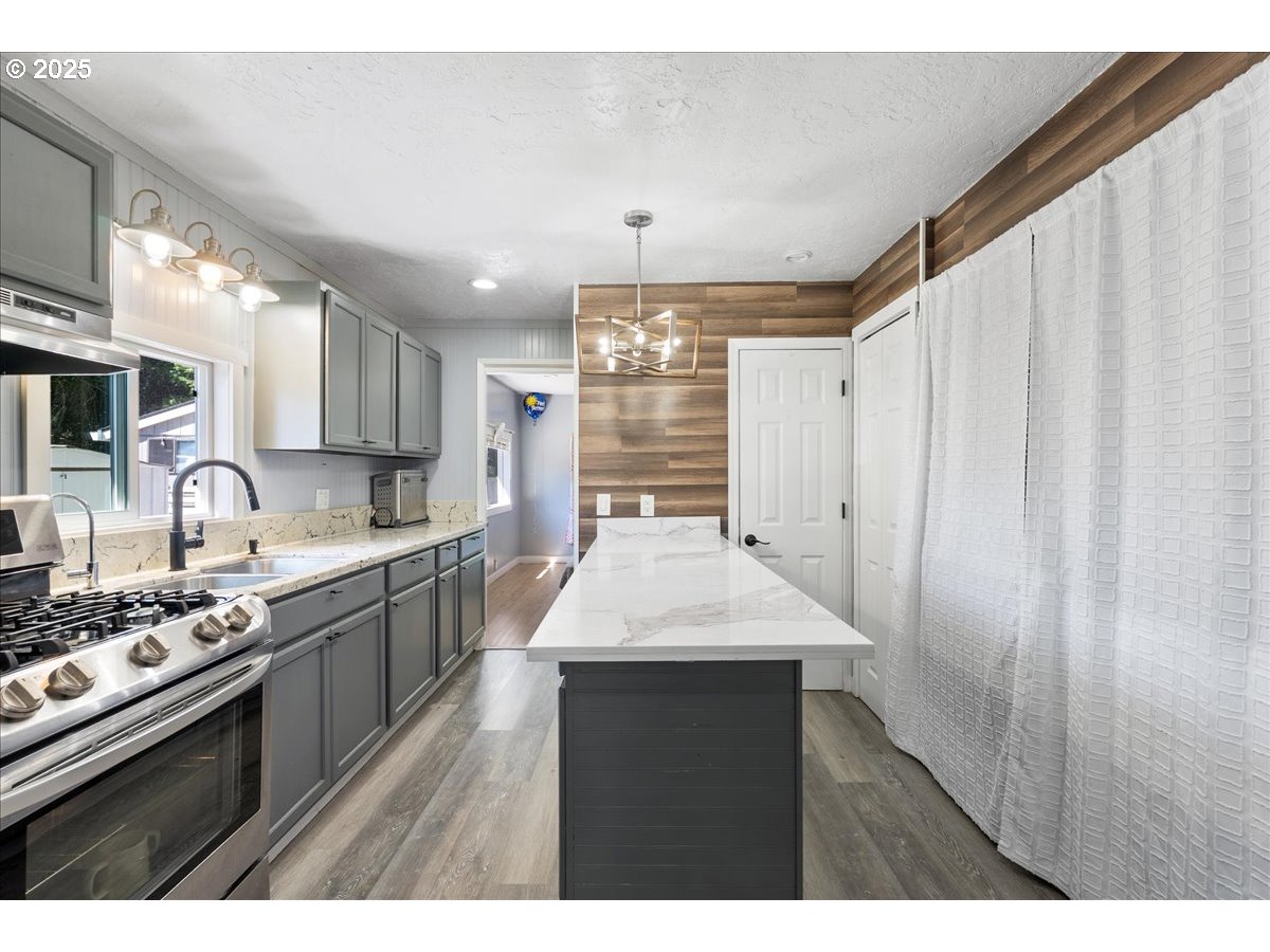 10405 Southwest Denney Road, Unit 90 Beaverton, OR 97008 - Photo 21 of 35