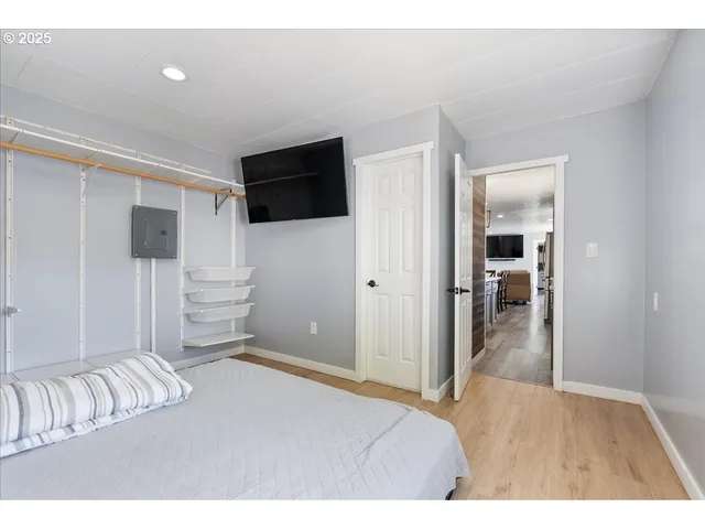 $125,000 | 10405 Southwest Denney Road, Unit 90, Beaverton, OR 97008