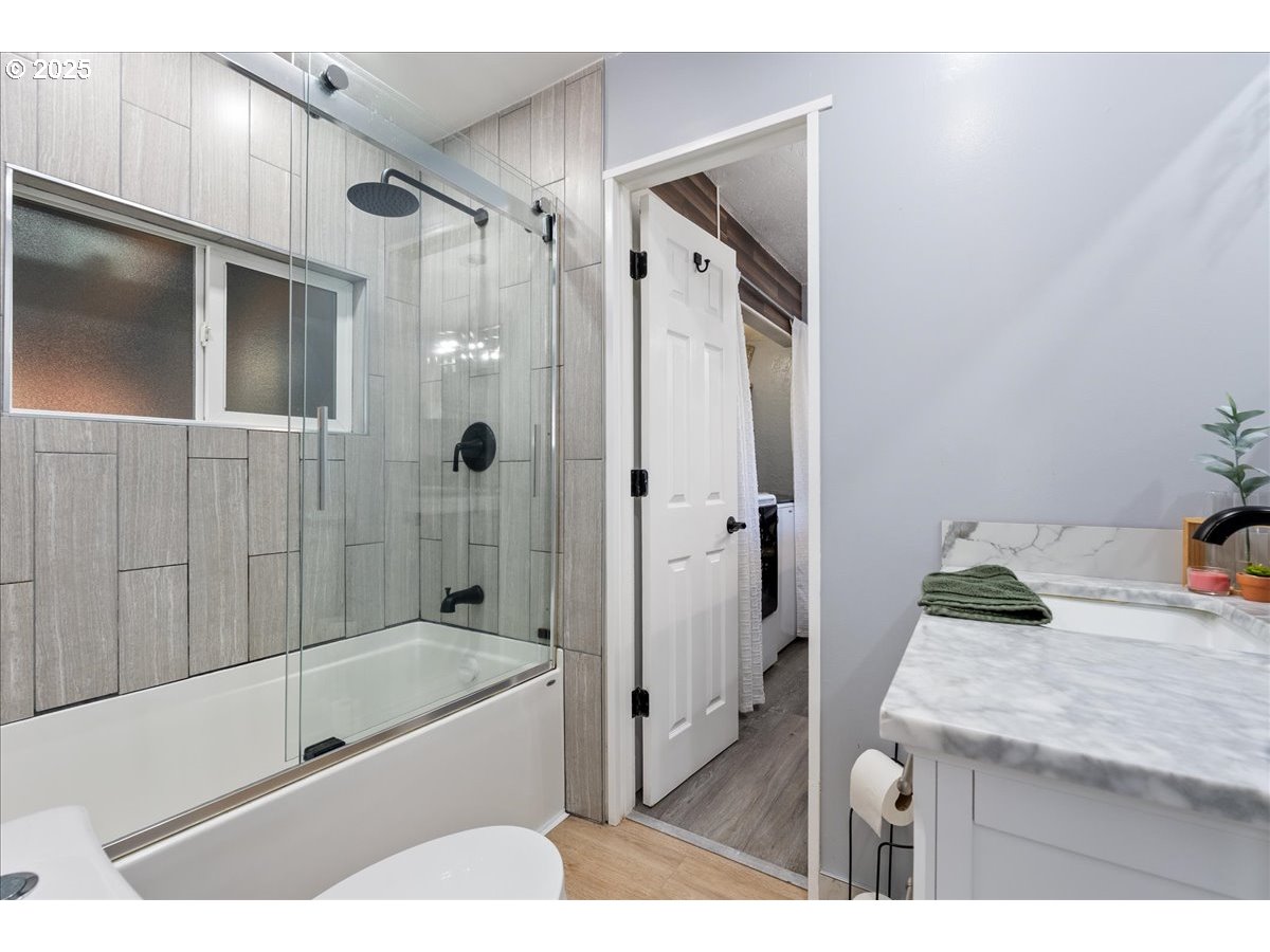 10405 Southwest Denney Road, Unit 90 Beaverton, OR 97008 - Photo 29 of 35