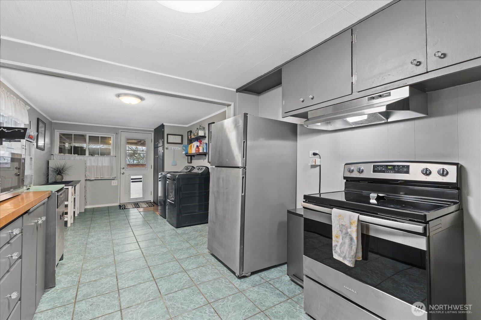 3610 Bennett Drive Bellingham, WA 98225 - Photo 11 of 23