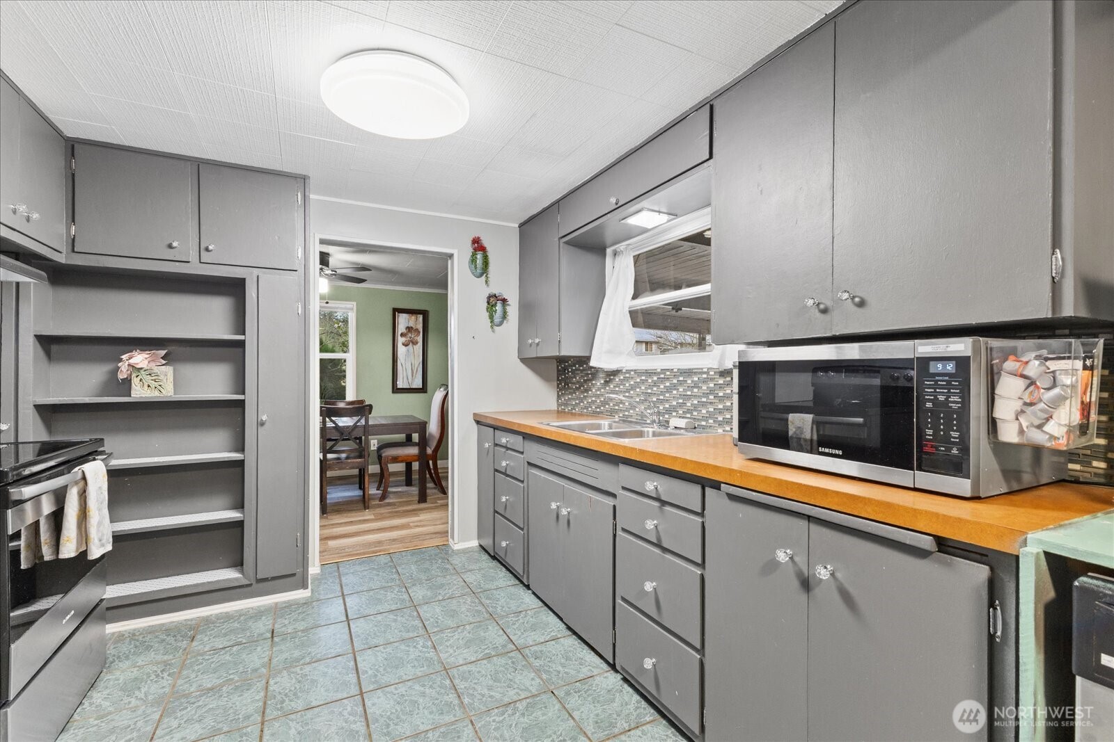 3610 Bennett Drive Bellingham, WA 98225 - Photo 10 of 23