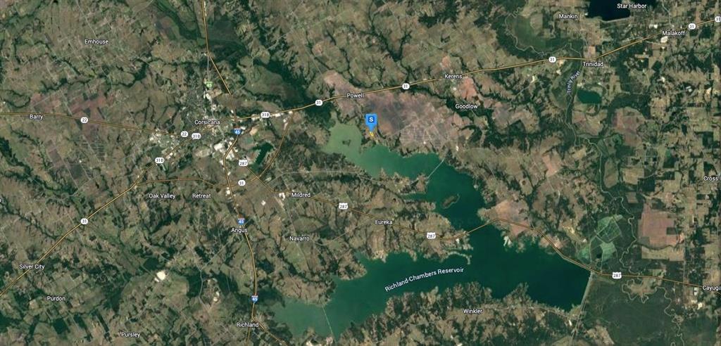 208 Southeast Co Road Kerens, TX 75144 - Photo 3 of 5 a view of a tree