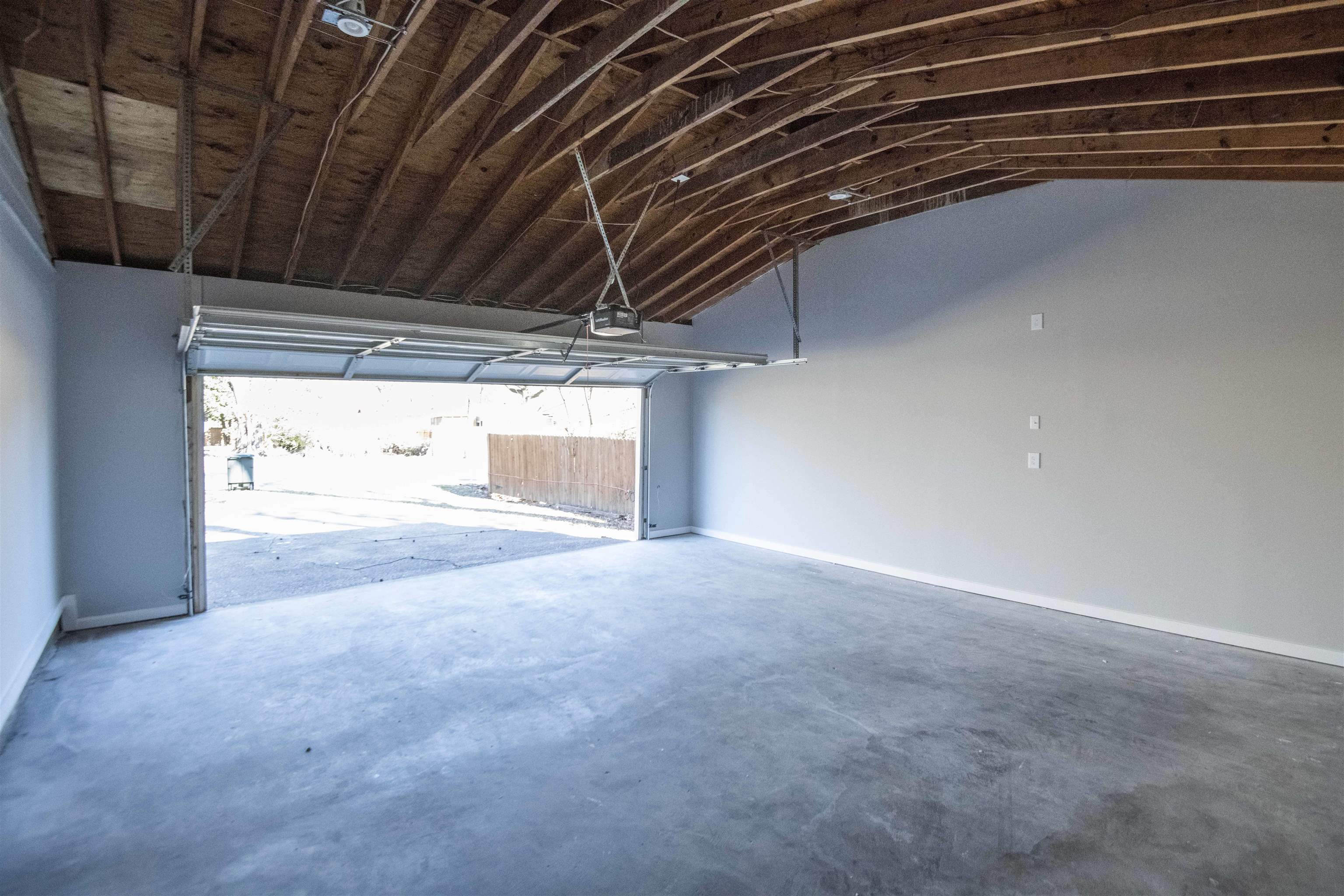 1547 Winfield Road Memphis, TN 38116 - Photo 5 of 20 a view of empty room