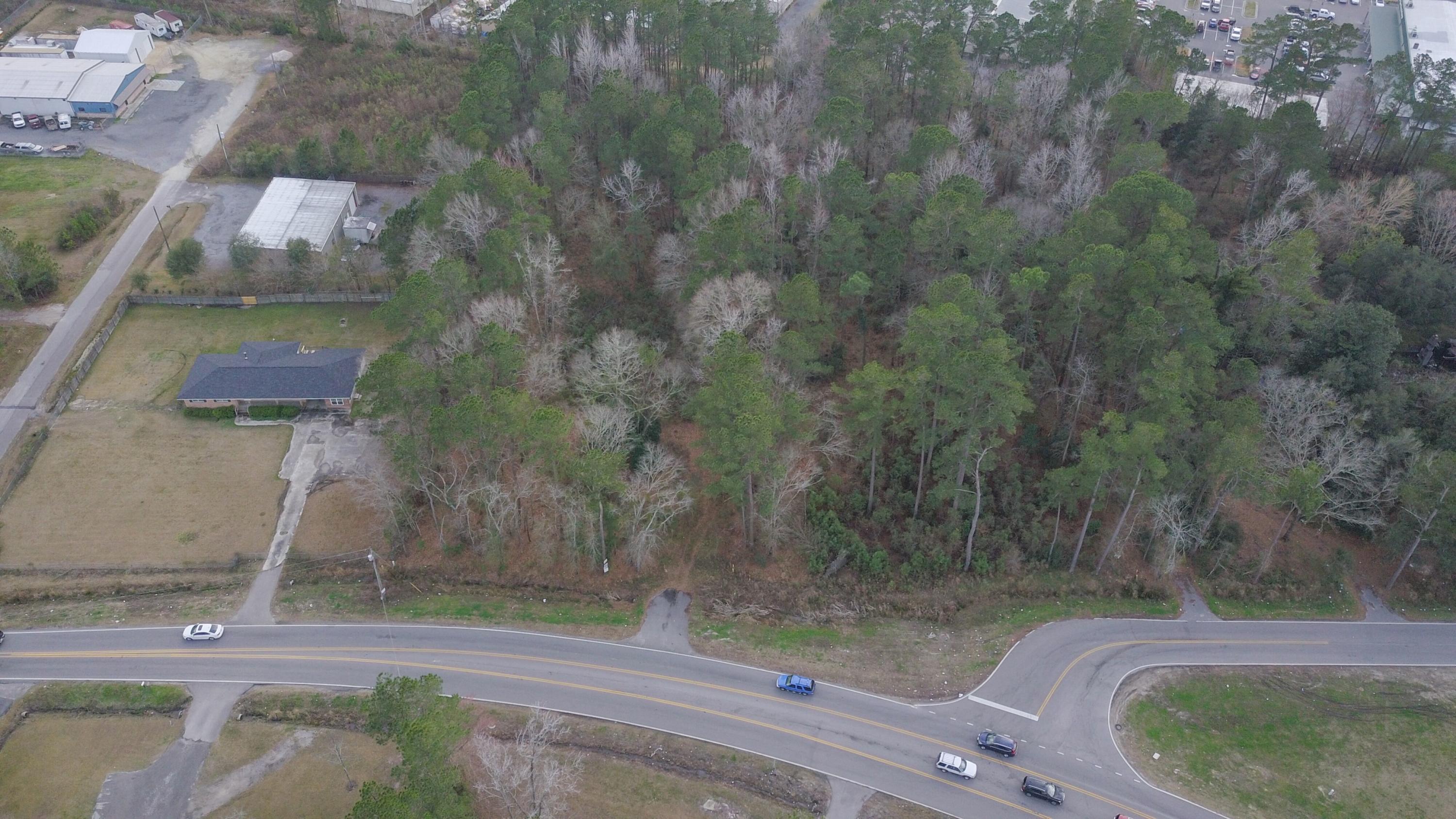 617 Myers Road Summerville, SC 29486 - Photo 4 of 6 6174