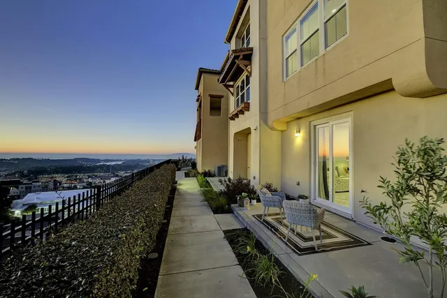 $1,248,000 | 2001 Ocean View Court, Unit D, Daly City, CA 94014