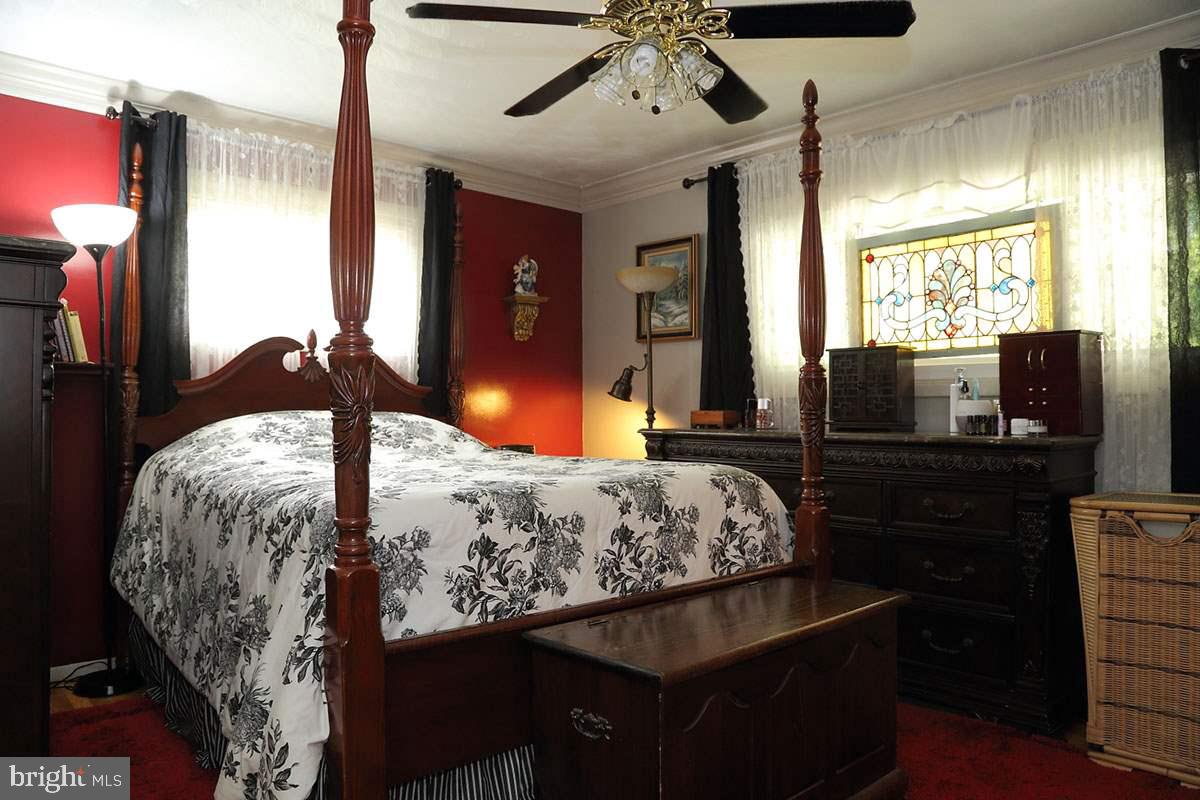 5240 Board Road Mount Wolf, PA 17347 - Photo 16 of 24 Gallery Image 16