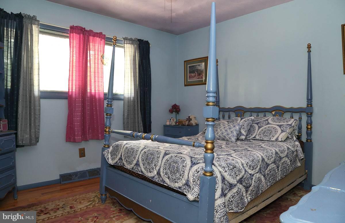 5240 Board Road Mount Wolf, PA 17347 - Photo 18 of 24 Gallery Image 18