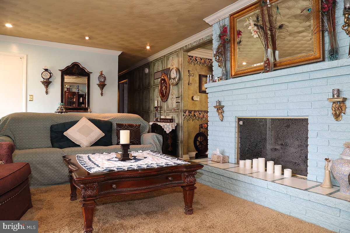 5240 Board Road Mount Wolf, PA 17347 - Photo 10 of 24 Gallery Image 10