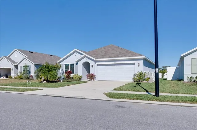 $389,500 | 2233 Grand Flora Trail, Bradenton, FL 34208