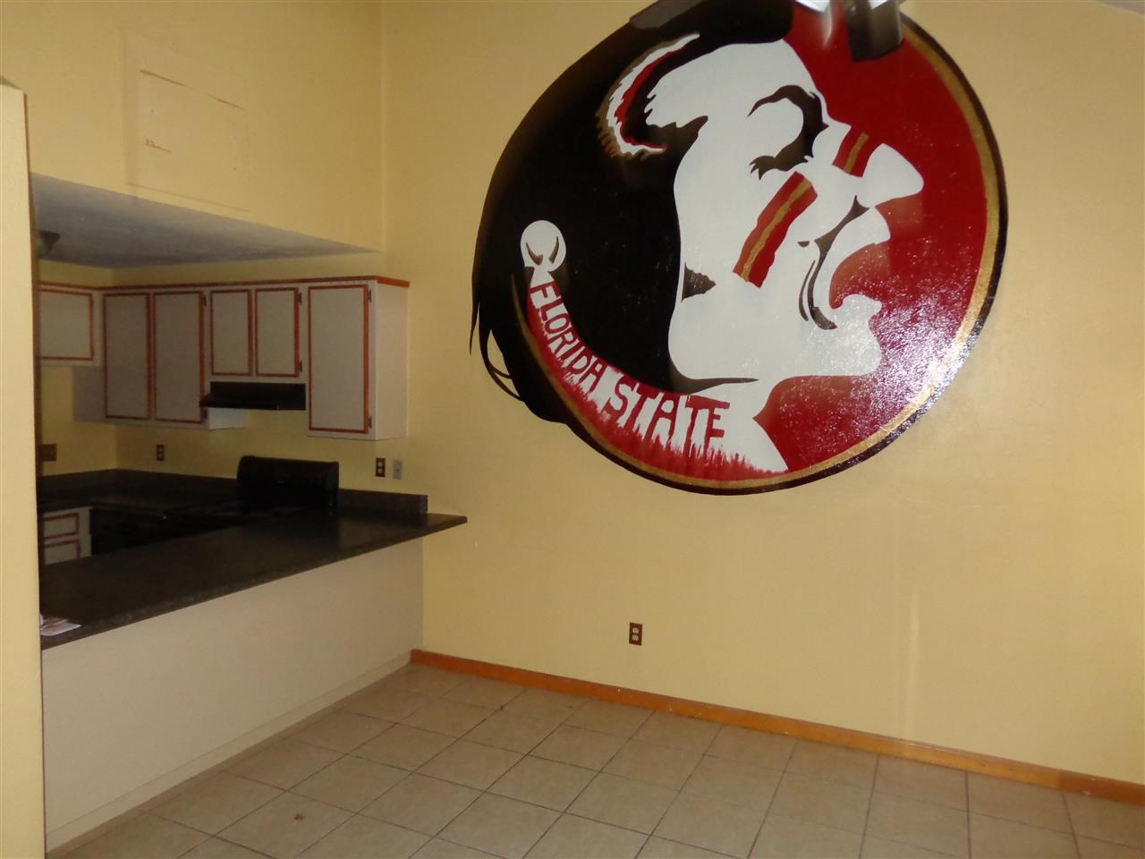 364 Hayden Road, Unit 25 Tallahassee, FL 32304 - Photo 2 of 11 Gallery Image 2