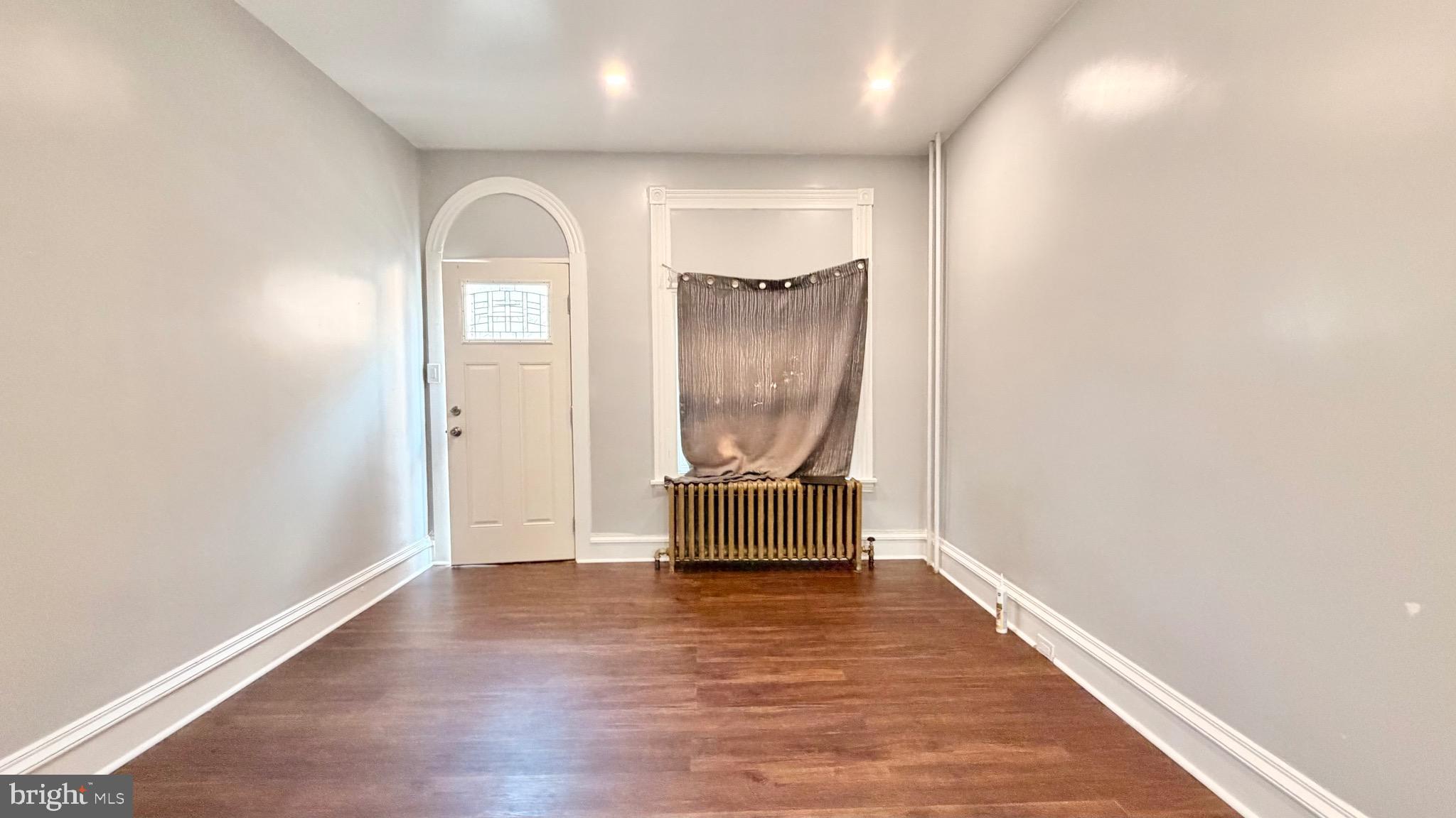 1218 Fidelity Street Reading, PA 19604 - Photo 5 of 32