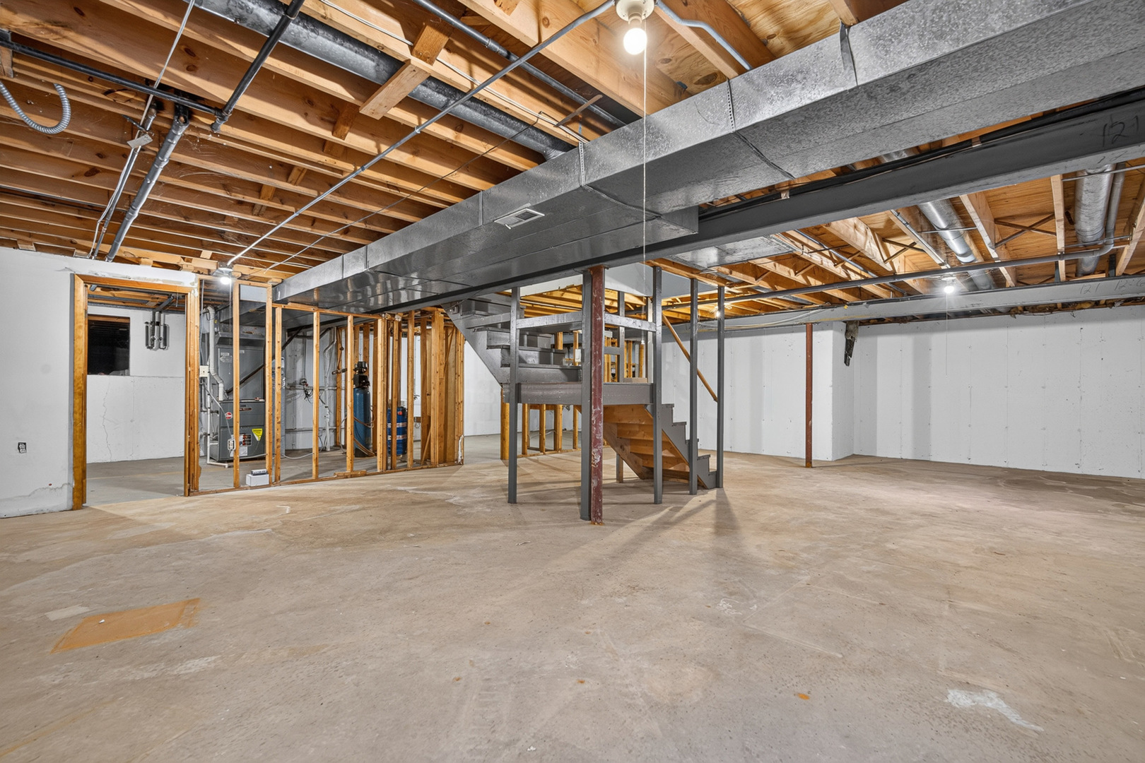 570 Ellsworth Avenue Addison, IL 60101 - Photo 24 of 31