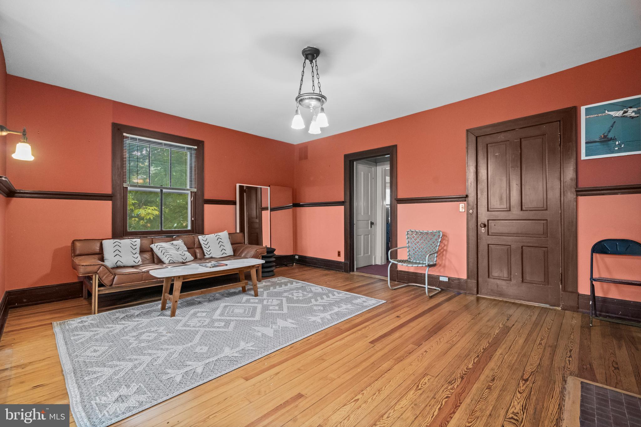 2516 Cliffbourne Place Northwest Washington, DC 20009 - Photo 19 of 34 a living room with furniture windows and wooden floor