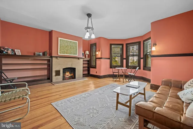 $1,590,000 | 2516 Cliffbourne Place Northwest, Washington, DC 20009