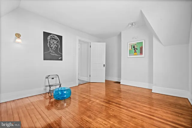 $1,590,000 | 2516 Cliffbourne Place Northwest, Washington, DC 20009