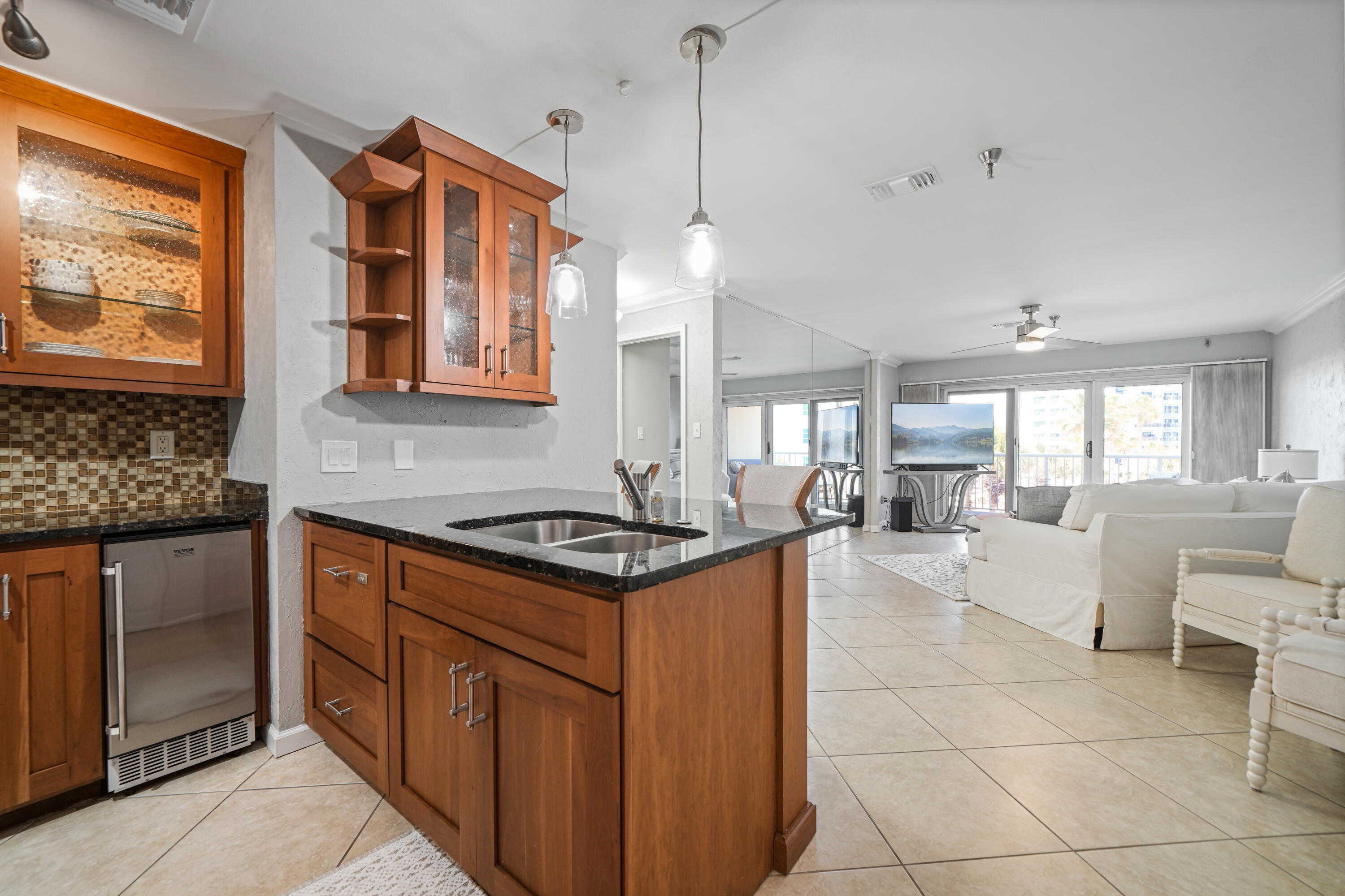 197 Durango Road, Unit 3D Destin, FL 32541 - Photo 12 of 43 Sun King Towers 3D