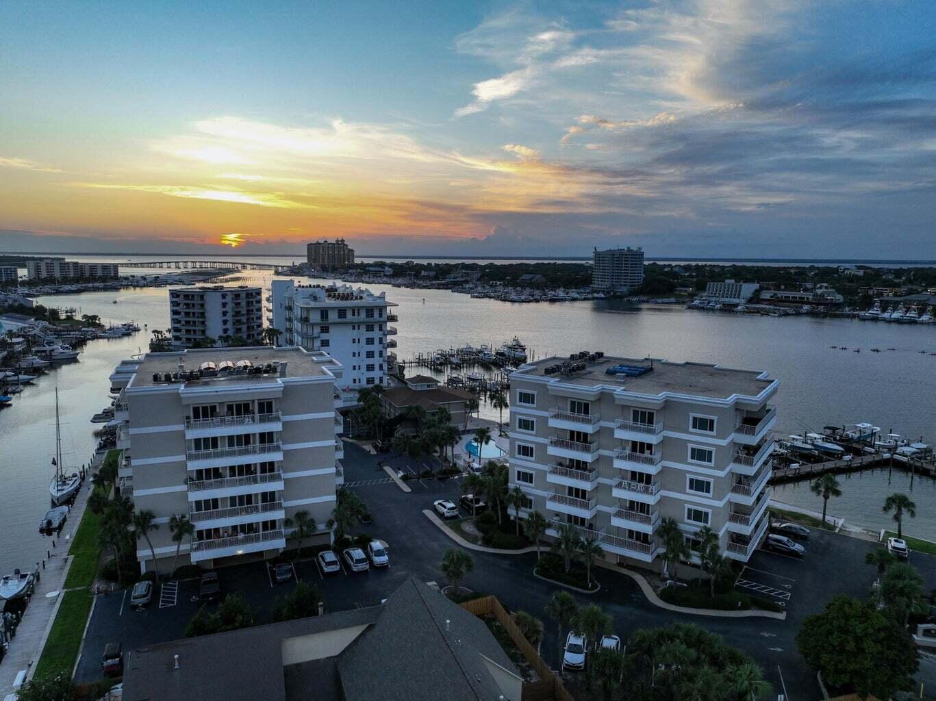 197 Durango Road, Unit 3D Destin, FL 32541 - Photo 18 of 18 Sun King Towers 3D