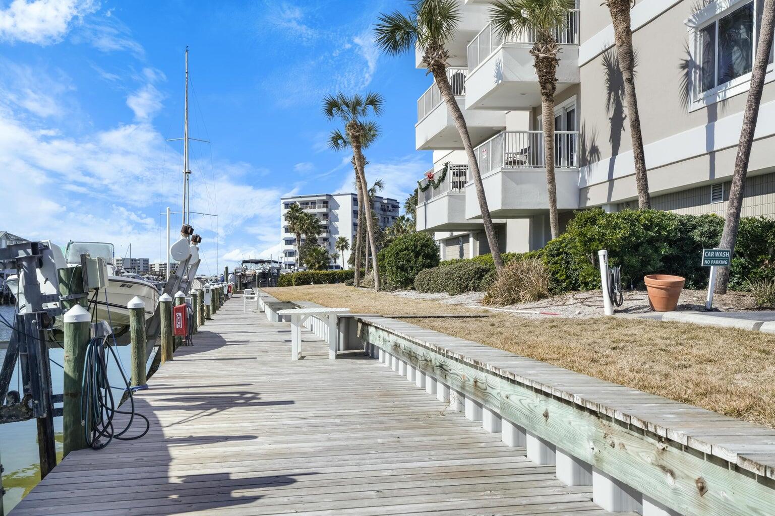 197 Durango Road, Unit 3D Destin, FL 32541 - Photo 21 of 43 Sun King Towers 3D