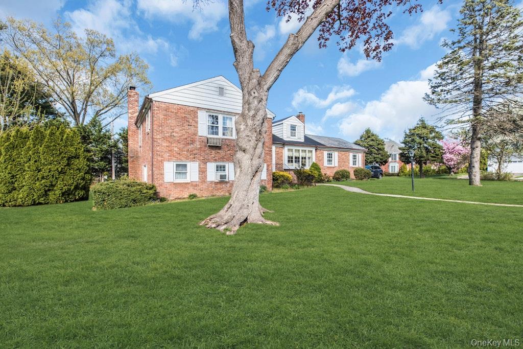 185 Whistler Road Manhasset, NY 11030 - Photo 25 of 25