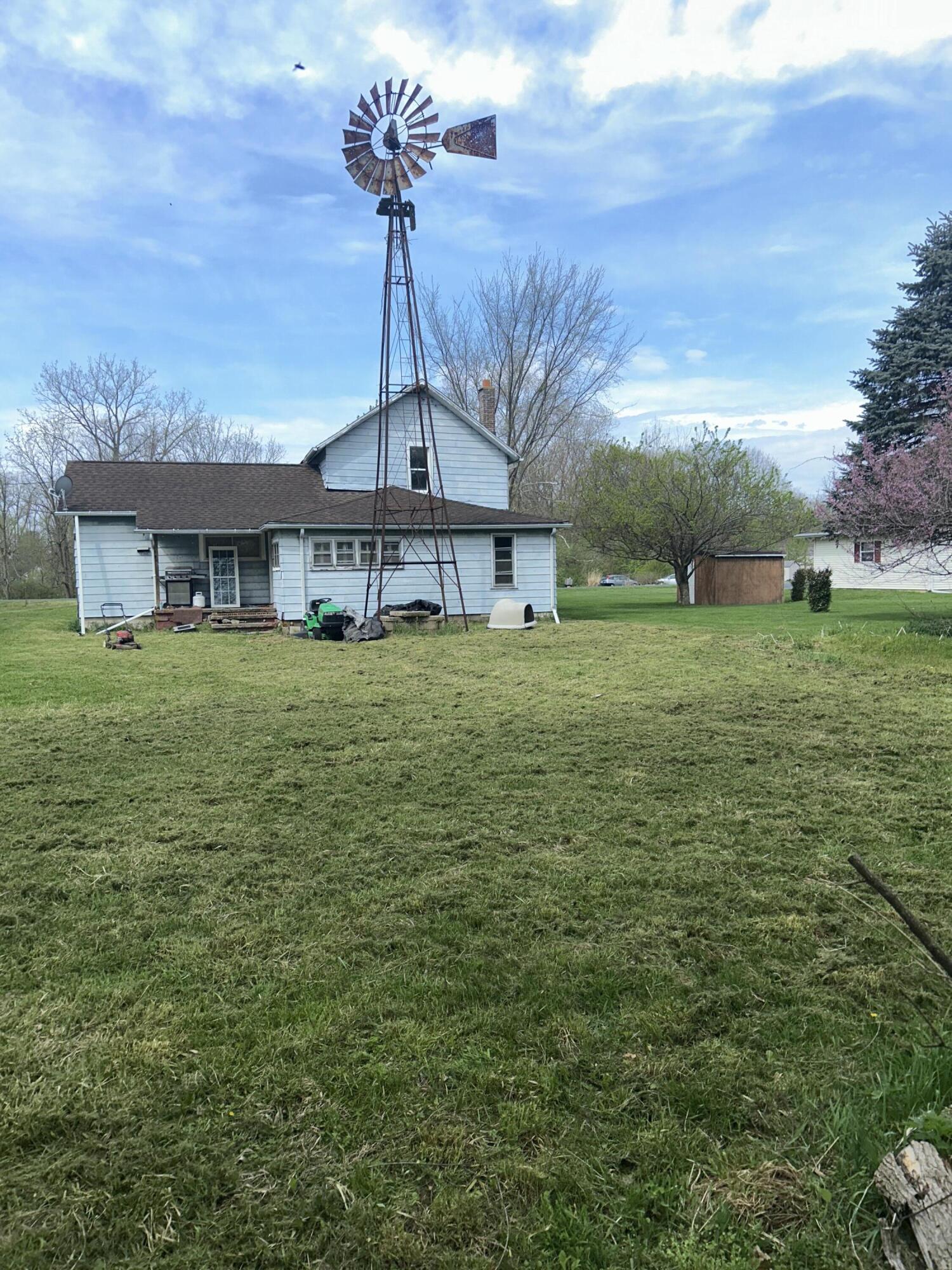 46376 County Road 352 Decatur, MI 49045 - Photo 6 of 16 IMG_3300