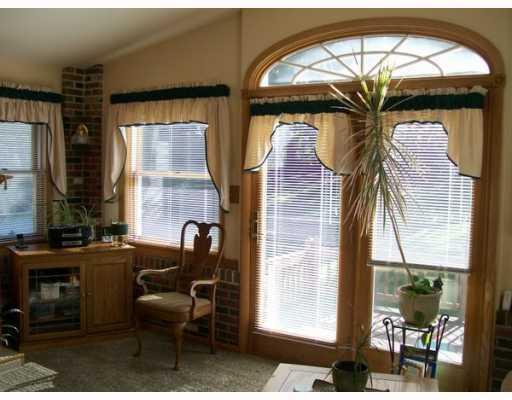 132 Moran Road Butler, PA 16002 - Photo 7 of 18 Den/Family/Great Room.