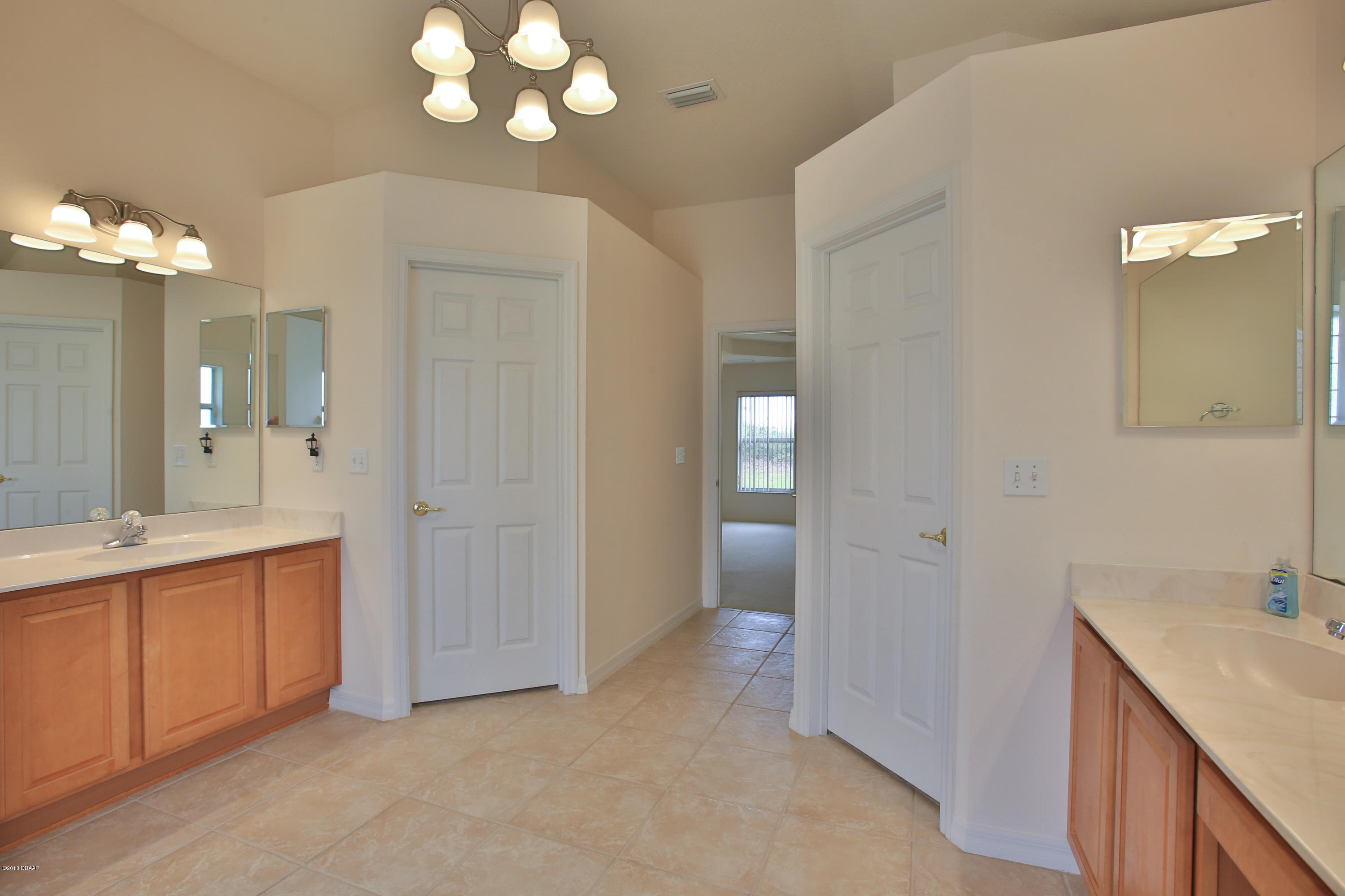 5915 Springview Drive Port Orange, FL 32127 - Photo 16 of 30 Double Sinks