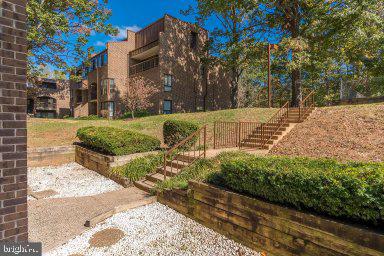 11232 Chestnut Grove Square, Unit 20 Reston, VA 20190 - Photo 38 of 40