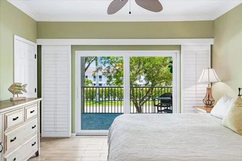 $450,000 | 140 Palm Street, Unit 207, Marco Island, FL 34145
