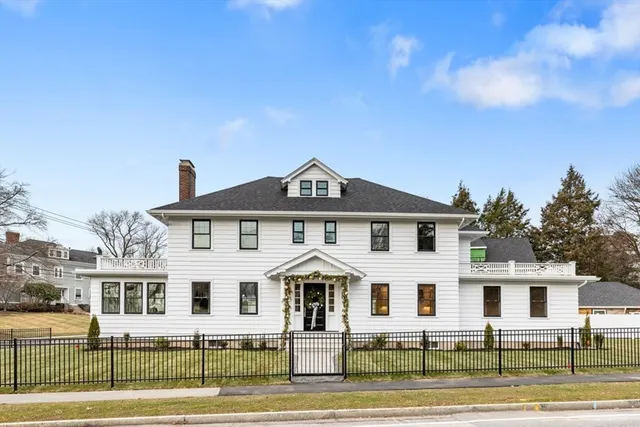 $1,999,900 | 95 Prospect Street, Wakefield, MA 01880