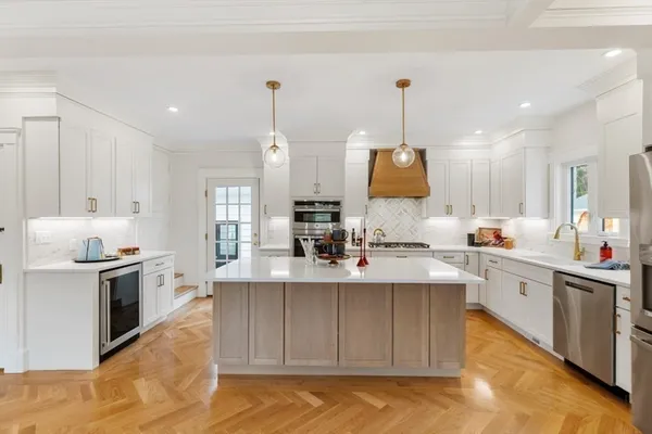 $1,899,900 | 95 Prospect Street, Wakefield, MA 01880