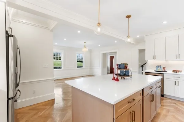 $1,899,900 | 95 Prospect Street, Wakefield, MA 01880