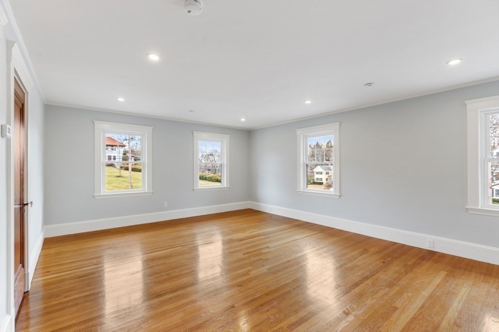 95 Prospect Street Wakefield, MA 01880 - Photo 27 of 42