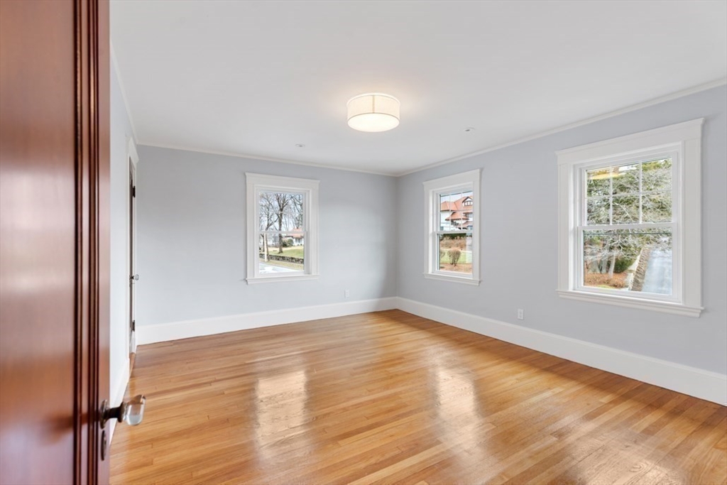 95 Prospect Street Wakefield, MA 01880 - Photo 31 of 42