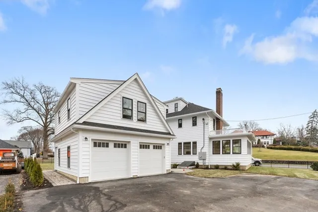 $1,999,900 | 95 Prospect Street, Wakefield, MA 01880