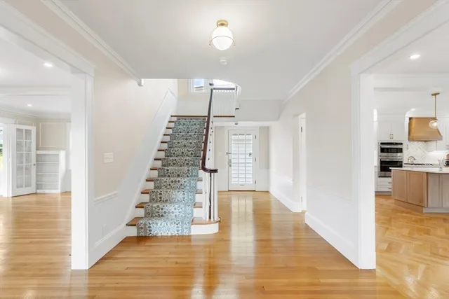 $1,999,900 | 95 Prospect Street, Wakefield, MA 01880