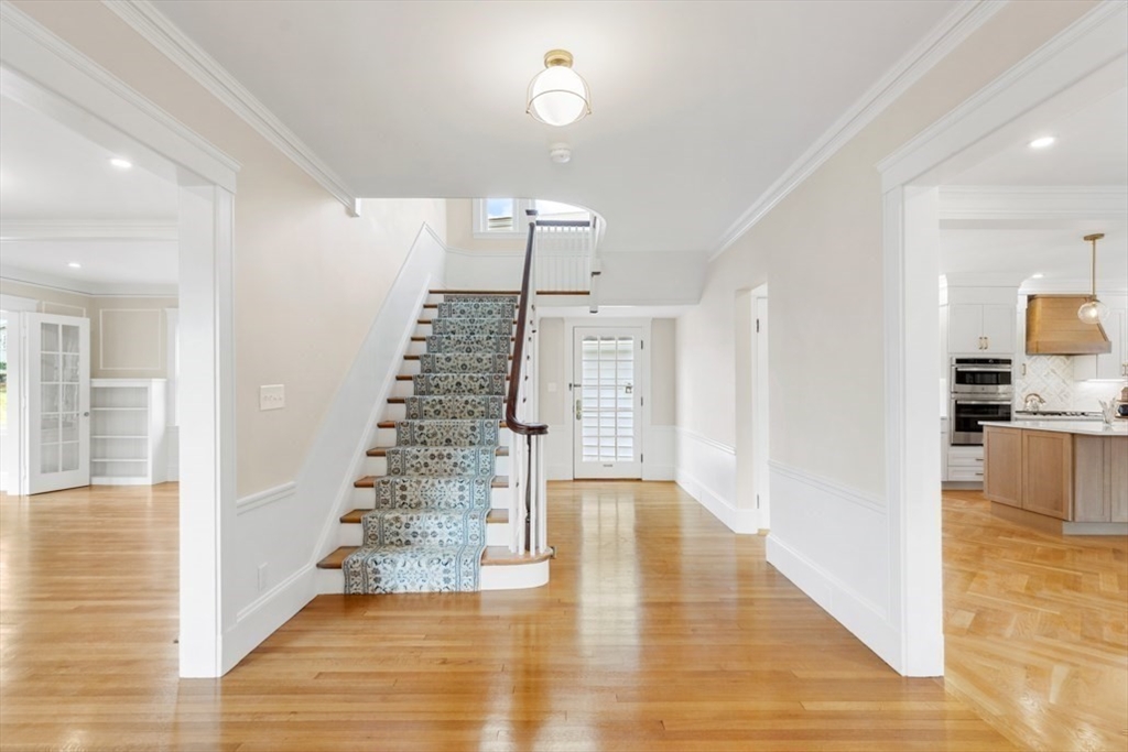 95 Prospect Street Wakefield, MA 01880 - Photo 7 of 42