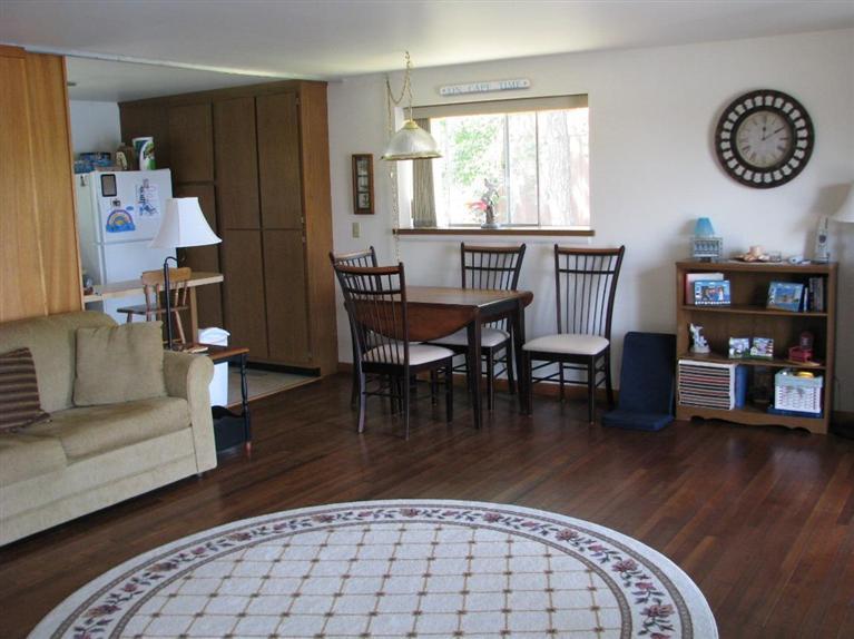 4 Summersea Road Mashpee, MA 02649 - Photo 8 of 16 a living room with furniture and wooden floor