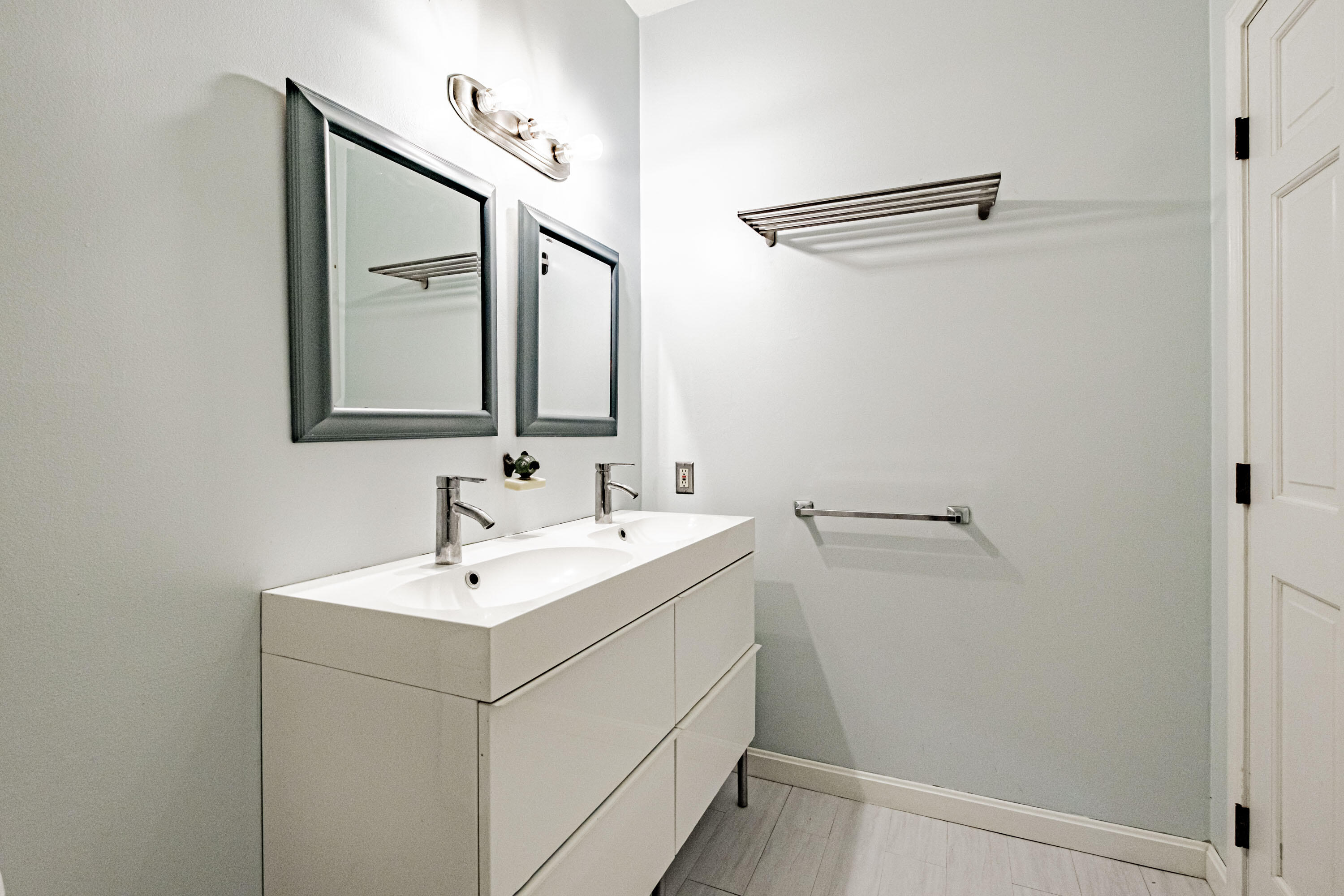 81 Quebec Street, Unit 4 Portland, ME 04101 - Photo 13 of 35 20211007gp-60023